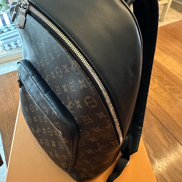 Authentic Josh Macassar Louis Vuitton Back Pack main image 6